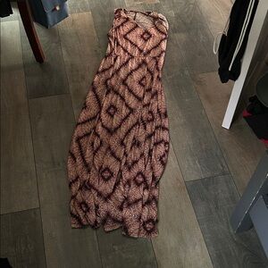 Elegant Patterned Maxi Dress black &magenta